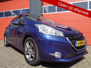 Peugeot 208 1.2 VTi Allure,Clima,Cruise,Navi,2e eigenaar!