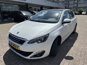 Peugeot 308 1.2 PureTech130Pk Allure Panodak Cruise Lmv Pdc