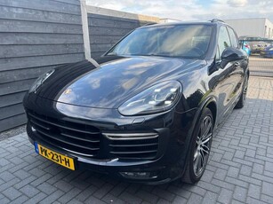 Porsche Cayenne 3.6 GTS 2016 Zwart Panoramadak Trekhaak