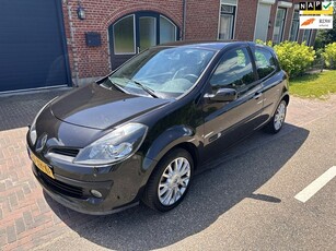 Renault Clio 2.0-16V Dynamique S AUTOMAAT apk t/m 01-10-2025