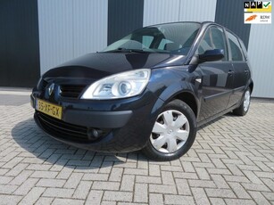 Renault Scénic 1.6-16V Business Line