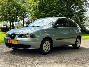 Seat Ibiza 1.4-16V Stella Automaat