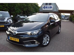 Toyota Auris Touring Sports 1.8 Hybrid Executive