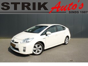 Toyota Prius 1.8 Dynamic - NAVIGATIE - TREKHAAK - PDC