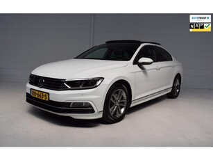 Volkswagen Passat 1.6 TDI DSG R-line VIRTUAL / PANORAMADAK