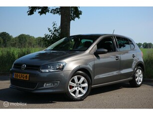 Volkswagen Polo 1.4-16V Highline AIRCO/NAVIGATIE/NAP