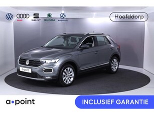 Volkswagen T-Roc 1.5 TSI Sport 150pk 6bak trekhaak navi