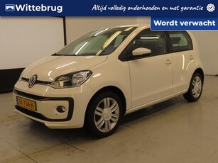 Volkswagen up! 1.0 BMT high up! met o.a. Parkeersensoren