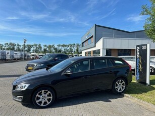 Volvo V60 2.0 D2 Momentum Business