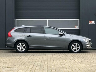 Volvo V60 2.0 D4 Geartronic-8 Navi Xenon PDC Leder Trekhaak