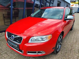 Volvo V70 2.5FT R-Design 230PK Automaat LEER / XENON / PDC