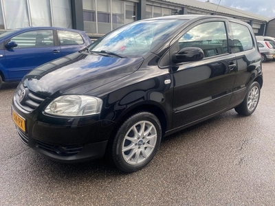 Volkswagen FOX 1.2 trendline bi 2010