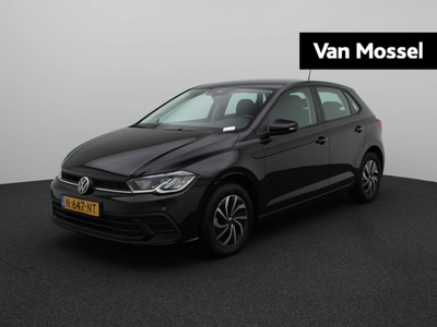 VOLKSWAGEN POLO 1.0 TSI Life 95 PK | Camera | Apple carplay | Android auto | Lichtmetalen velgen | LED | Digital cockpit | Airco | Adaptive cruise control | Fabrieksgarantie t/m 01-2026 |