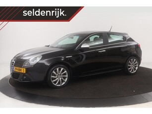 Alfa Romeo Giulietta 1.4 T Distinctive Navigatie Half