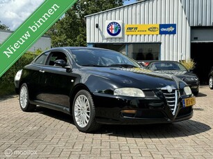 Alfa Romeo GT 1.8 T.Spark Distinctive Gelieve tekst te lezen