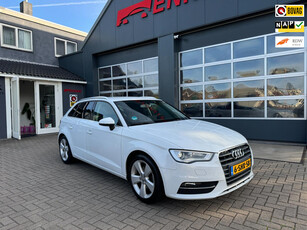 Audi A3 Sportback 1.2 TFSI Ambition Pro Line plus / Sport Zetels / Trekhaak / Audi Dealer onderhouden .