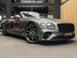 Bentley Continental GTC V8 Mulliner GTC 4.0 V8 Nachtzicht