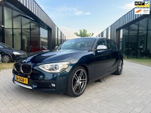 BMW 1-serie 116i Business Clima Cruise Keyless Go LED NL