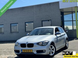 BMW 1-serie 116i Business+Automaat Carplay Airco Cruise NAP