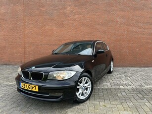 BMW 1-serie 118i Business Line NAV CRUISE AIRCO BT NAP