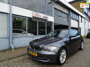 BMW 1-serie 118i High Executive