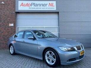 BMW 3-serie 318i Dynamic Executive! Clima! Cruise! 1e Eige.!