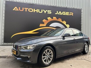 BMW 3-serie 320i EfficientDynamics Edition Upgrade Edition