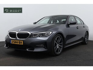 BMW 3-serie 320i High Executive Edition (NAVIGATIE, LEDER