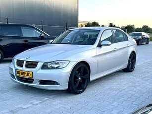 BMW 3-serie 325i Executive NL auto 6 Cilinder NAP