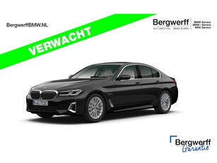 BMW 5 Serie 530e xDrive - 66km!! - Luxury - ACC - Camera