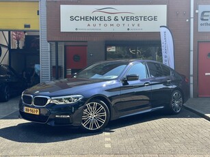 BMW 5 Serie 530i xDrive High Executive / Panoramadak /