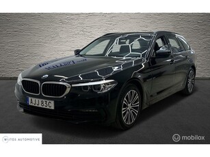 BMW 5-serie Touring 520d Sport Line, trekhaak, winterbanden