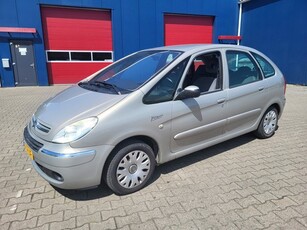 Citroen Xsara Picasso 2.0i-16V Caractère