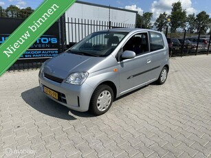 Daihatsu Cuore 1.0-12V Sporty airco nieuwe apk beurt gehad