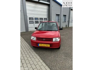 Daihatsu Cuore 1.0-12V STi