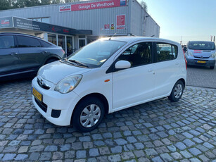 Daihatsu Cuore 1.0 Premium