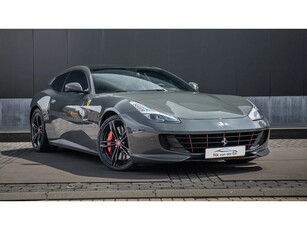 Ferrari GTC4 6.3 V12 Lusso -Lift-JBL-Novitec-Pass Display