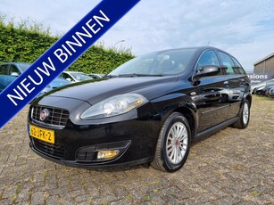 Fiat Croma 2.2 16V Dynamic AUTOMAAT NIEUWE APK GARANTIE