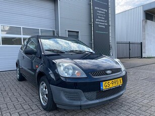 Ford Fiesta 1.3-8V Champion (bj 2007) Stuurbekr/Weinig