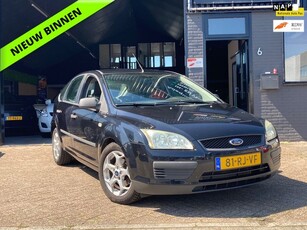 Ford Focus 1.6-16V Trend1e EigAircoCruiseAPKNAPElek Ra