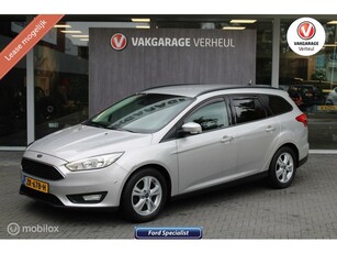 Ford Focus Wagon 1.0 Titanium Edition125PkTrekhaakBoekjes