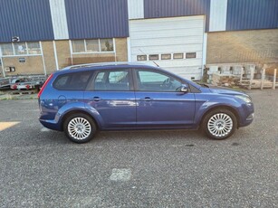 Ford Focus Wagon 1.8 Limited, cruise control/