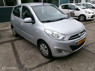 Hyundai i10 1.1 i Cool 26000km .