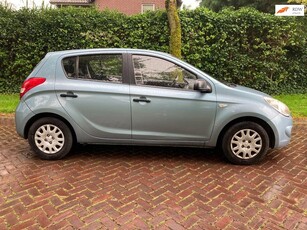 Hyundai I20 1.2i Business Edition 5 Deurs Airco! ZEER MOOI