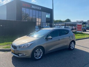 Kia Cee'd 1.4 CVVT X-pect airco cruise LM 4-deurs