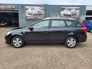 Kia Cee'd Sporty Wagon 1.4 CVVT Comfort Pack - 136.123