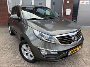 Kia Sportage 2.0 X-ecutive Plus Pack / Cruise / Clima / Leder