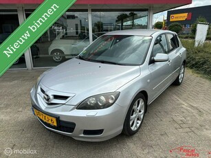 Mazda 3 1.6 S-VT Executive leder lm velgen apk