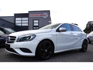 Mercedes-Benz A-klasse 180 Ambition - Stoelverwarming - Navi