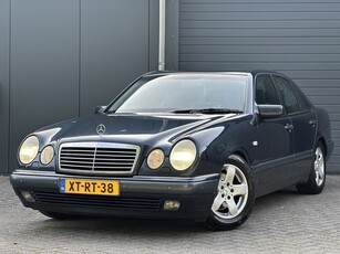 Mercedes-Benz E-Klasse 280 Elegance 4-Matic Youngtimer